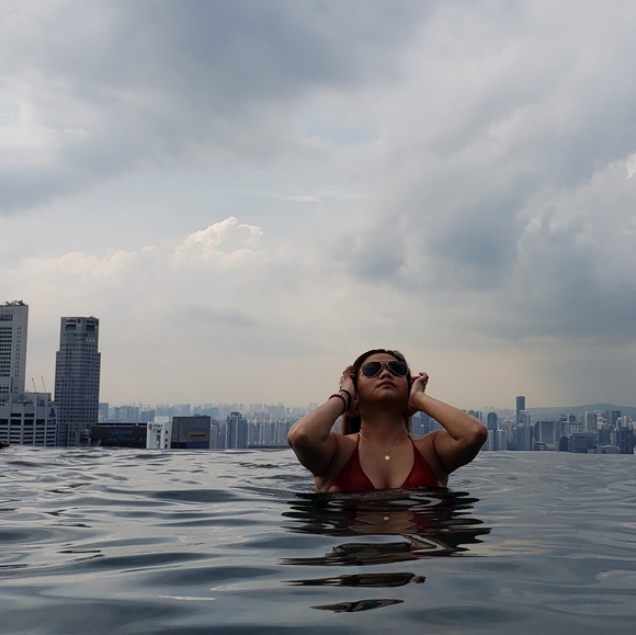 Meet your Posher, Maria sabrina - Picture 2 of 3